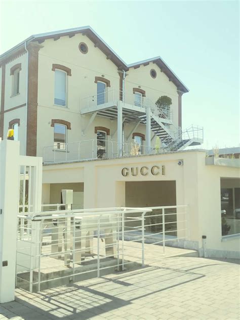 gucci lavoro novara|gucci careers.